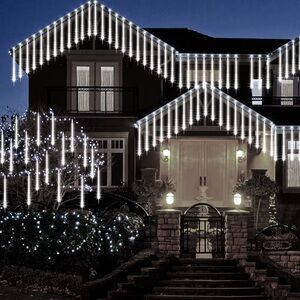 Pinlo Outdoor Meteor Shower Lights